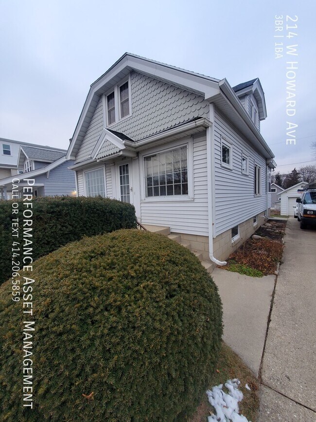 Foto del edificio - Charming 3Bed/1Bath Bungalow Near Bay View!