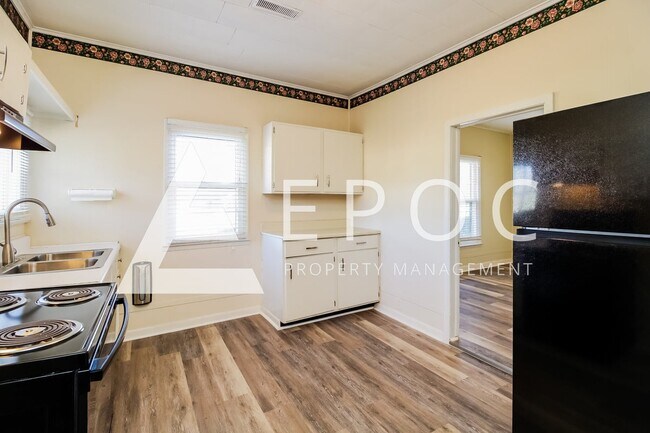 Foto del edificio - 707 E Dayton Ave