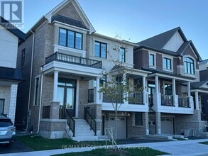 Building Photo - 3130 TRAVERTINE Dr