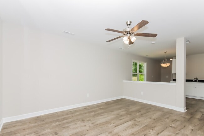 Foto del edificio - 1702 N Clay St