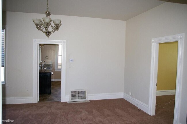 Building Photo - 4 br, 2 bath House - 2818 Rockville Rd