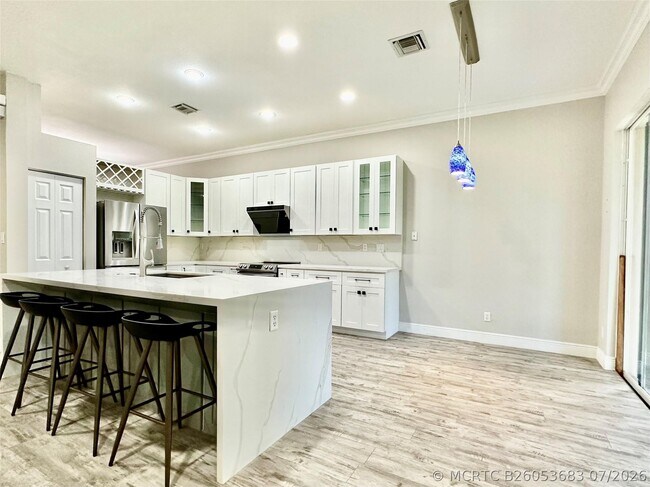 Building Photo - 4109 W Whitewater Ave