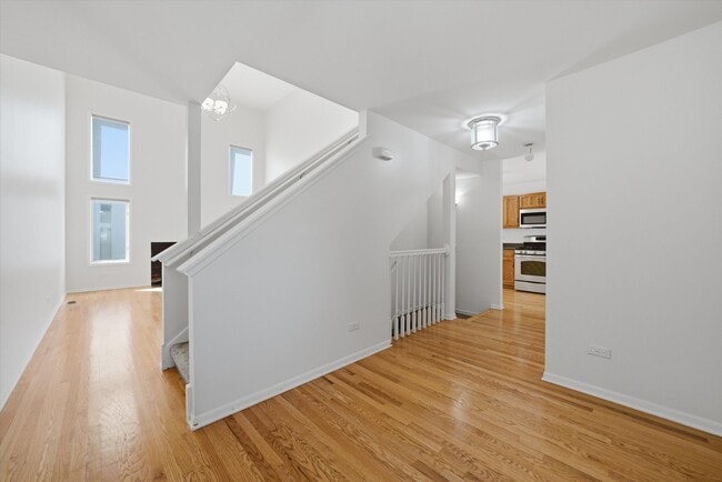 Building Photo - 8261 Pecan Pl