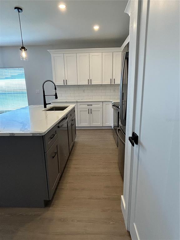 Foto del edificio - 50 Donlon Dr