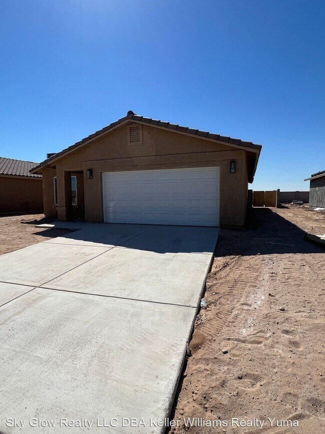 Building Photo - 4 br, 2 bath House - 7589 E. 45th St.