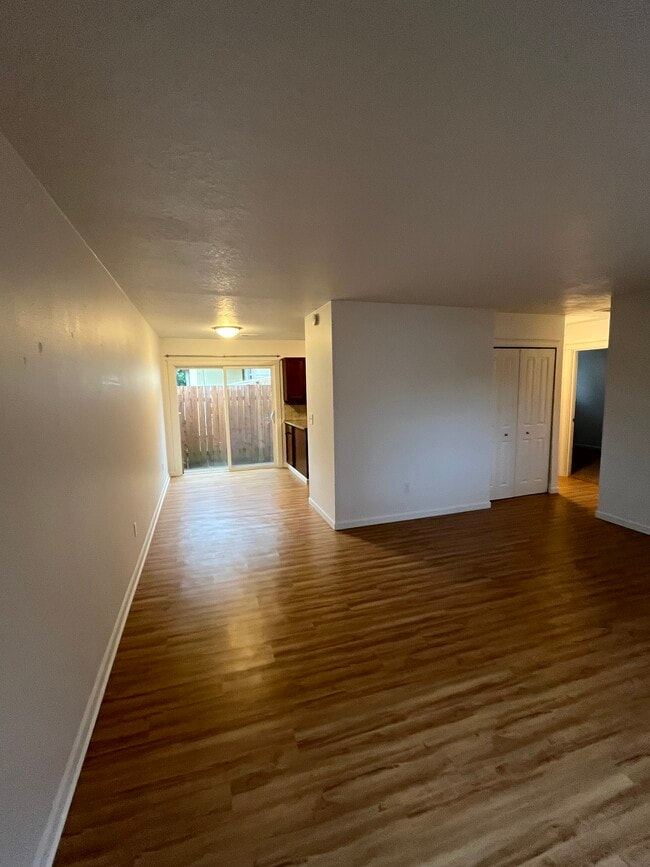Building Photo - 3616 SE 67th Ave