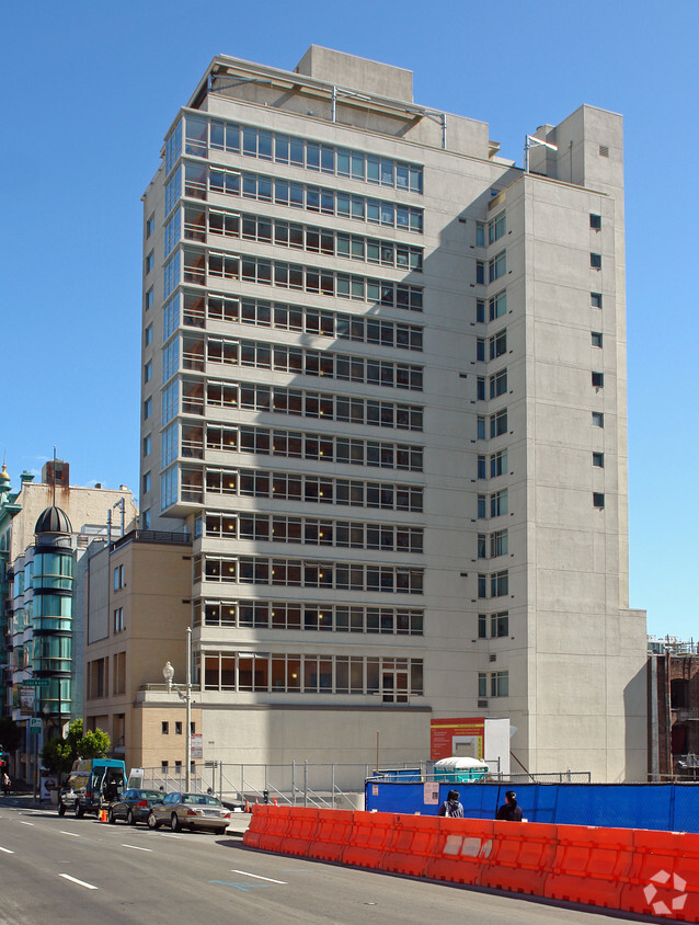 Foto del edificio - International Hotel & St. Mary's Catholic Ct