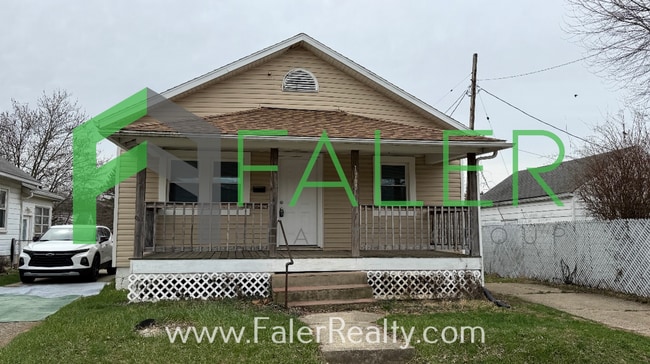 Building Photo - Charming 2-Bedroom Home