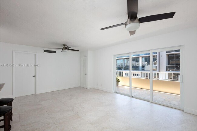 Foto del edificio - 3304 Virginia St