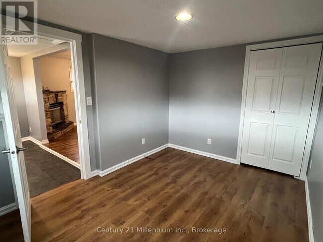 Photo du bâtiment - 219 Spruce St