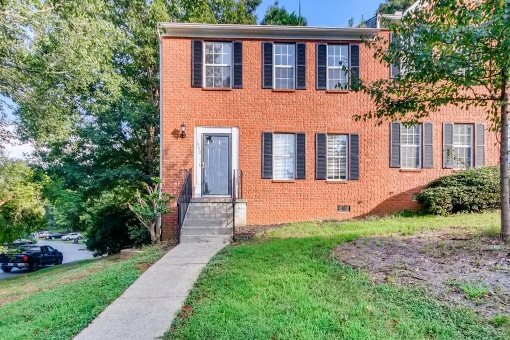 Foto principal - 1500 Shiloh Pl