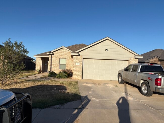 Foto del edificio - 716 Hillshire Ave