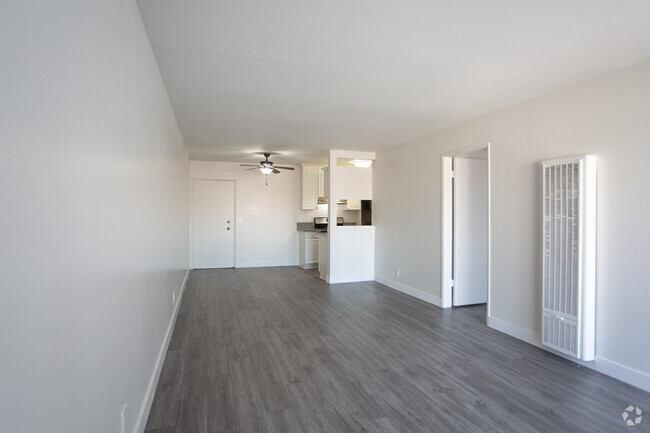 1BR, 1BA-750 SF - Riata at Canoga