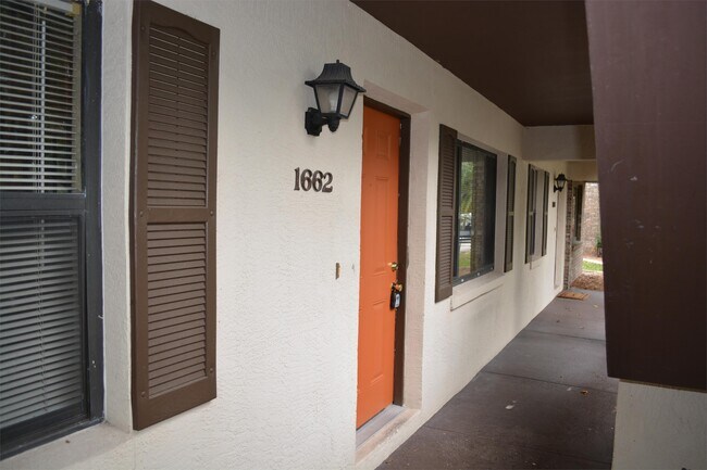 Photo - 1662 Spring Garden Ct Townhome