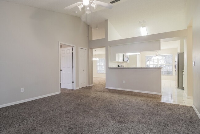 Foto del edificio - 4511 Wyndcliff Cir