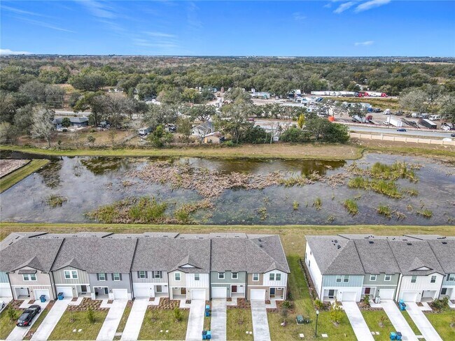 Building Photo - 3270 Vesara Dr