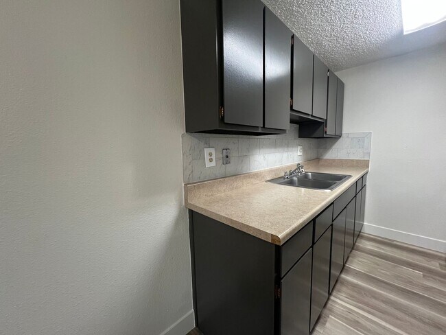 Foto del edificio - 10th Street Square Apartments