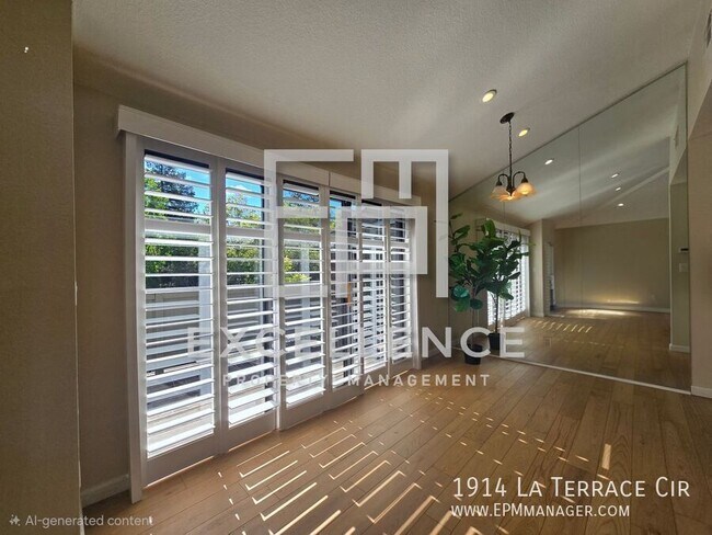 Building Photo - 1914 La Terrace Cir