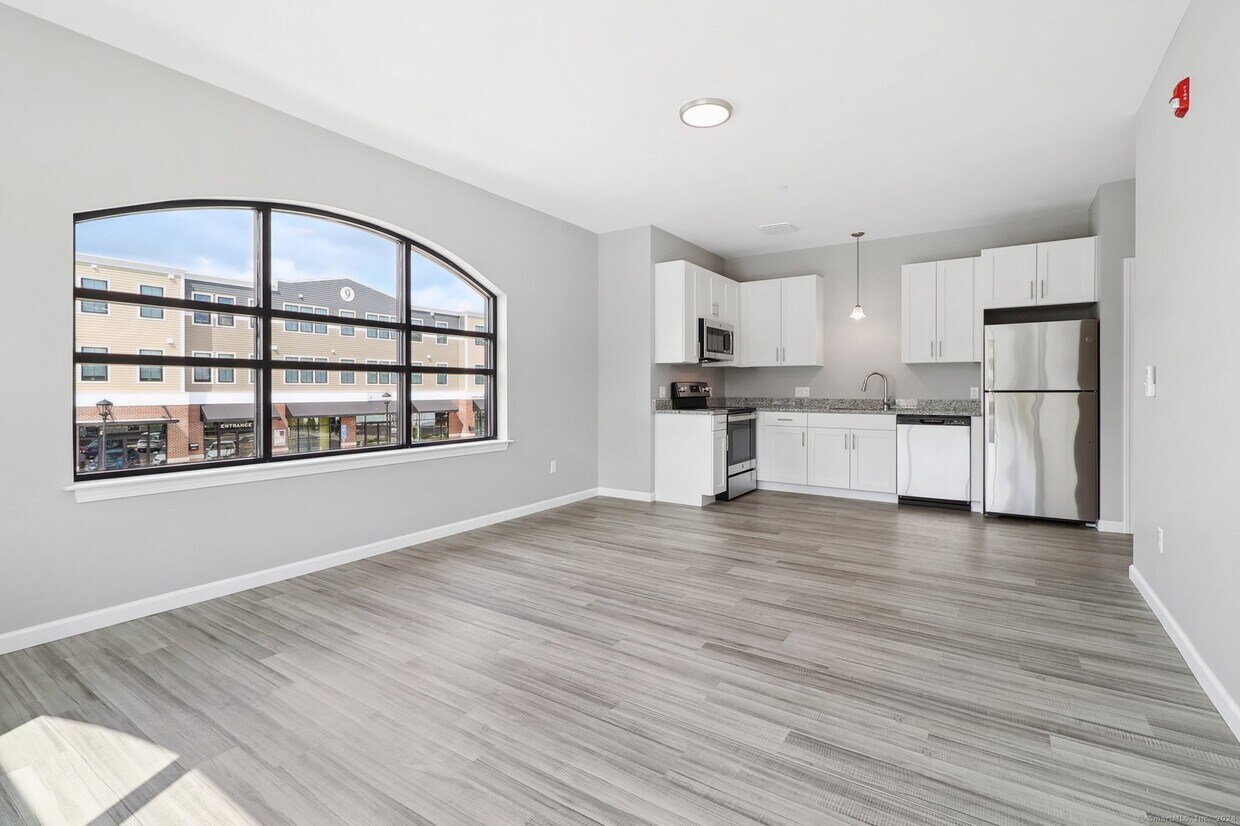 10 Steele Blvd Unit 201, Berlin, CT 06037 Room for Rent in Berlin, CT