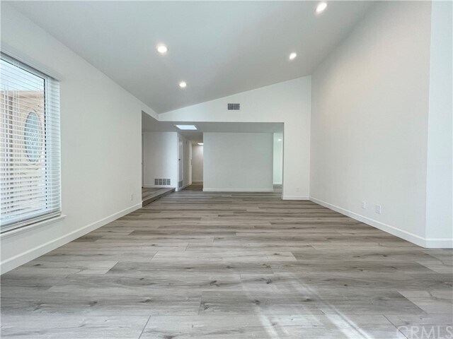 Building Photo - 17152 Northfield Ln
