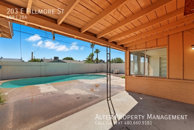 Photo - 203 E Fillmore St House