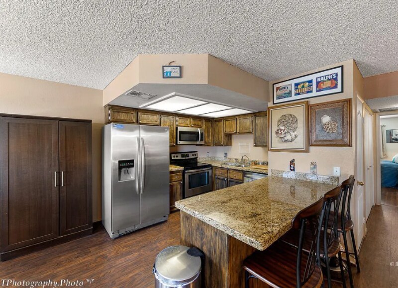 Primary Photo - 487 Mesa Blvd