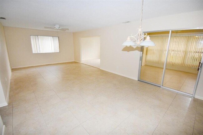 Foto del edificio - 3961 Ashwood Ln