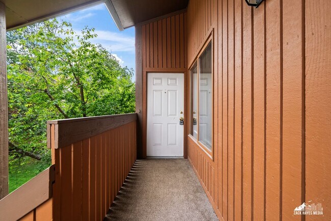 Foto del edificio - 7242 Foxridge Cir