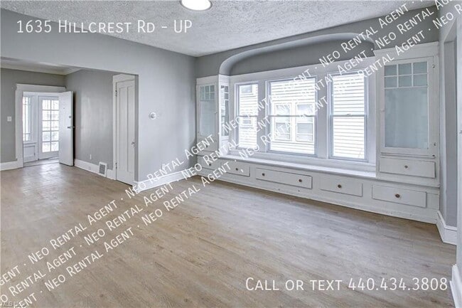 Foto del edificio - 1635 Hillcrest Rd