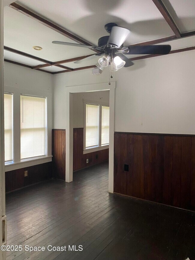 Foto del edificio - 1903 Fletcher St