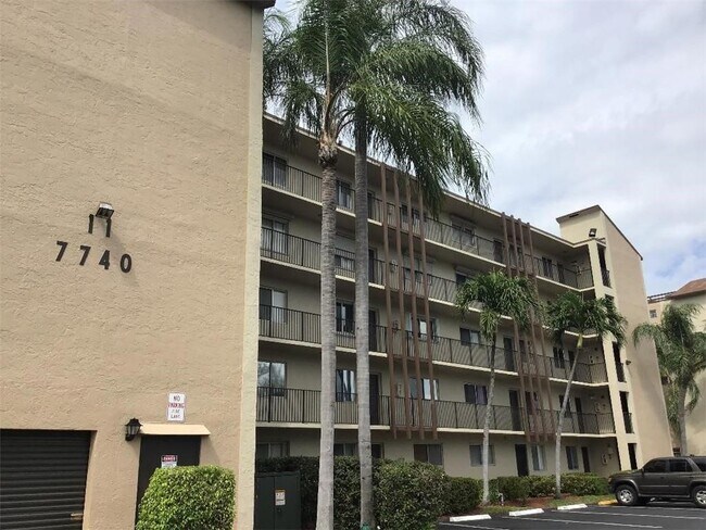 Foto del edificio - 7740 NW 50th St