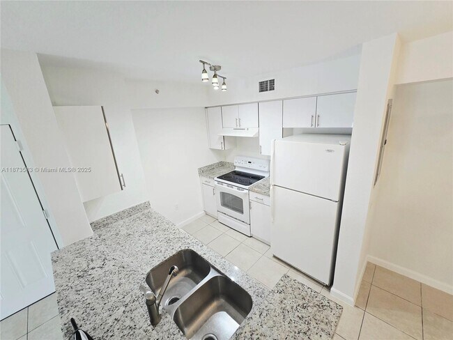 Foto del edificio - 15410 SW 284th St