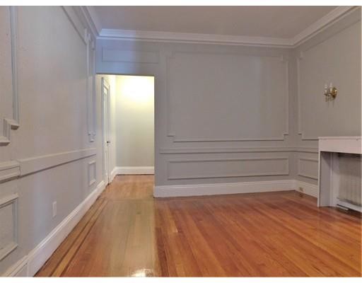 Building Photo - 40 Schuyler St