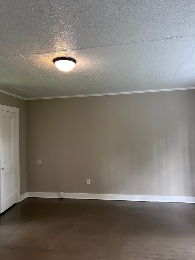 Building Photo - One Bedroom Apartment in Ringgold GA