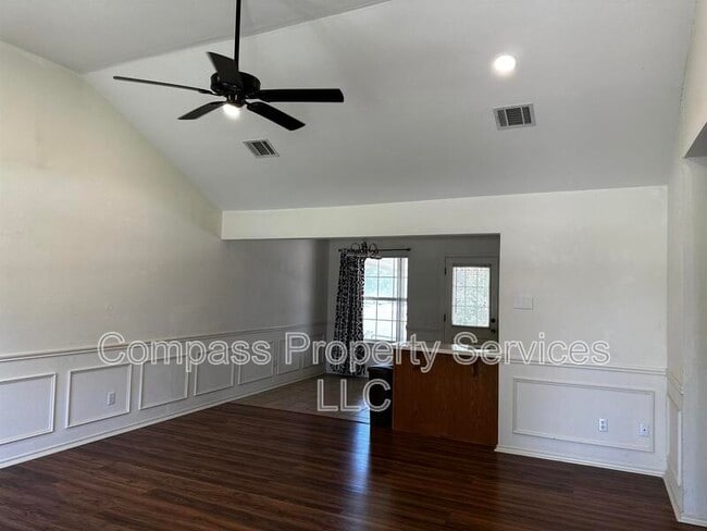 Foto del edificio - 289 Nally St