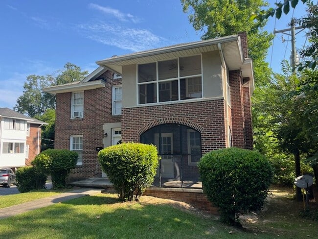 Building Photo - Waccamaw Avenue - Student Rental