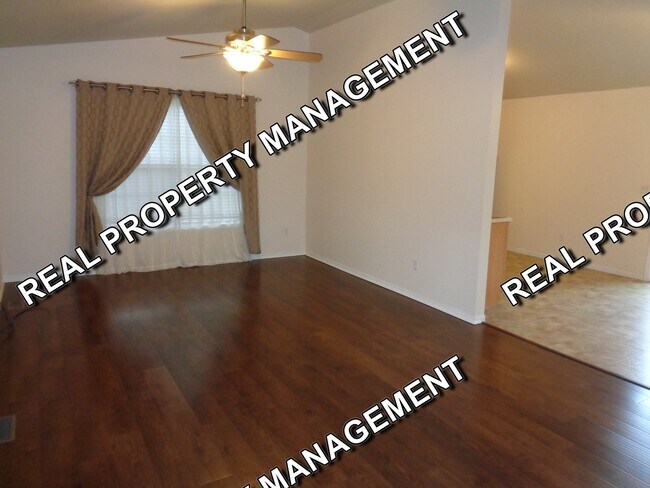 Foto del edificio - Well Cared for 3 Bedroom Ranch