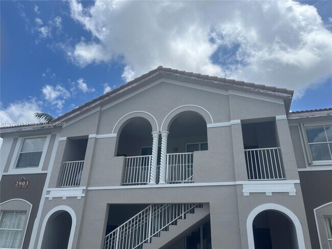 Foto del edificio - 2903 SE 17th Ave
