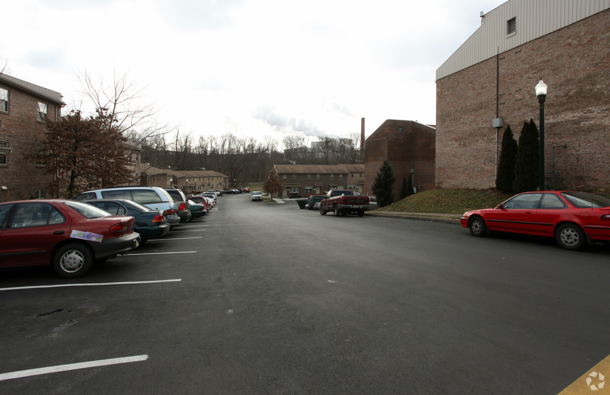 Building Photo - Ivey Lane Apartments