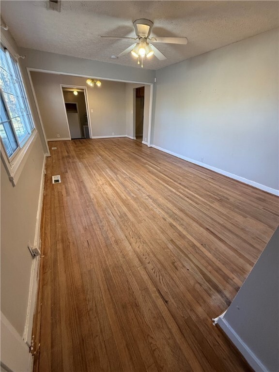 Foto del edificio - 939 Chester Cir