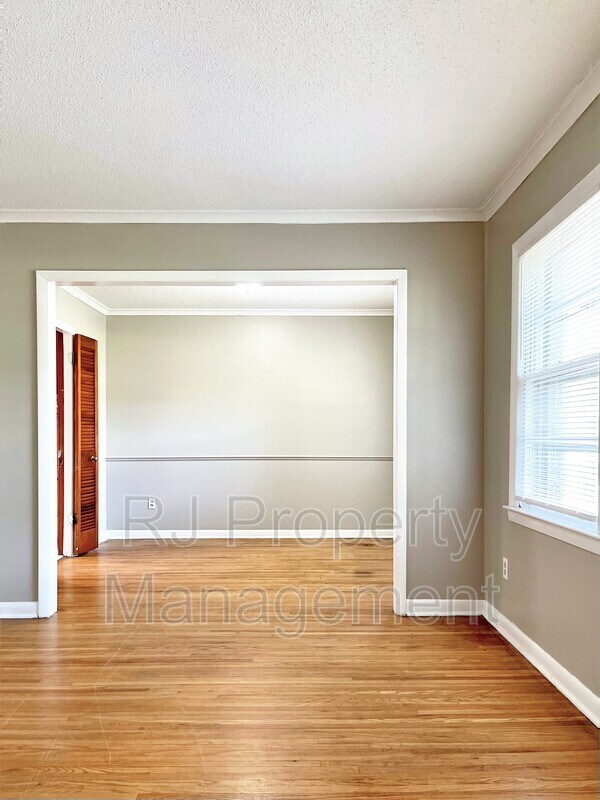 Building Photo - 1711 Goodhaven Dr