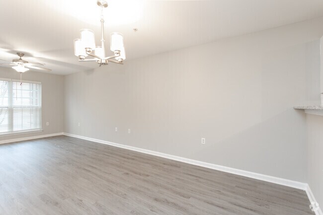 1HAB, 1BA - 817SF 1B - Sala de estar - Heritage Apartments