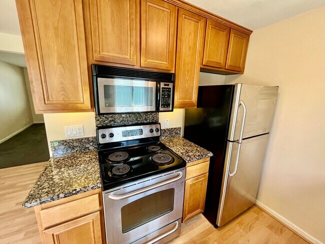 Foto del edificio - Great 2B 2BA Condo in Pacific Beach