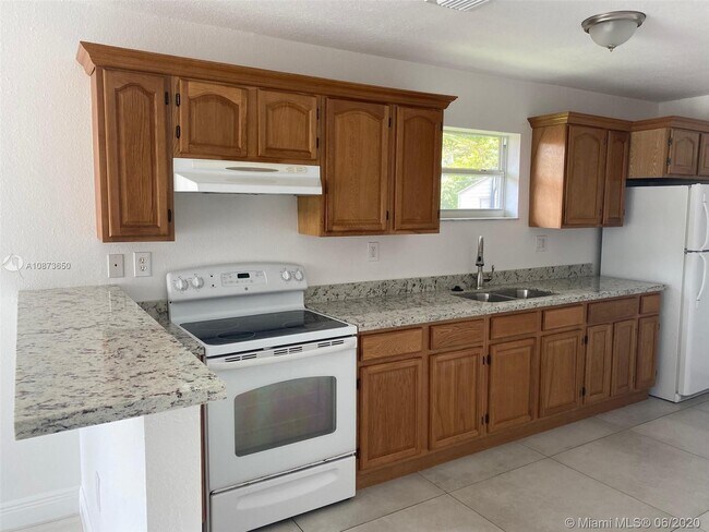 Foto del edificio - 10625 SW 171st St