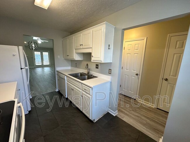 Foto del edificio - 59 Leigh Pl