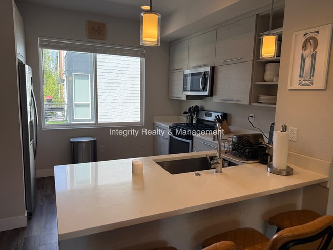 Photo - 5557 W 10th Ave House