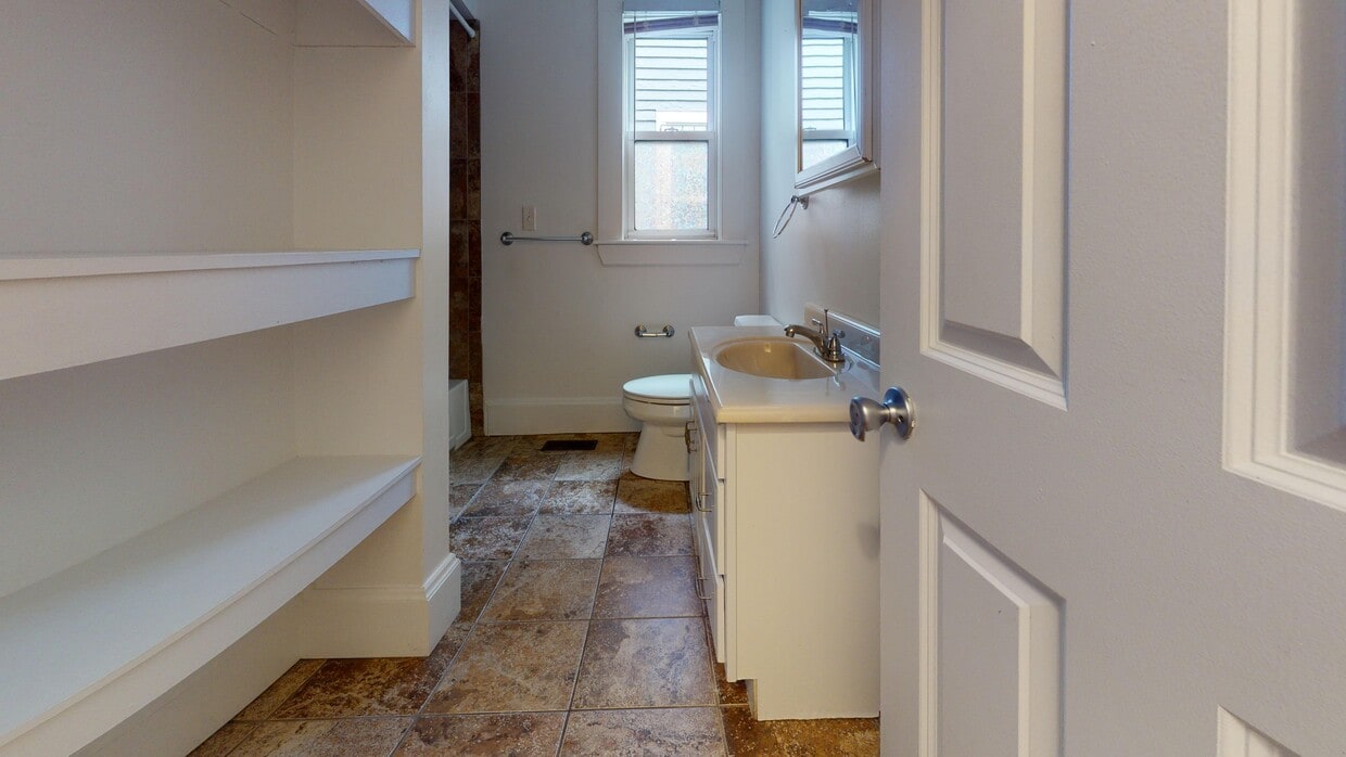 Foto principal - 10 Cherokee St