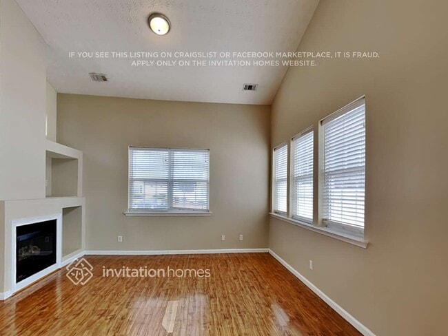 Foto del edificio - 881 Windcroft Cir NW