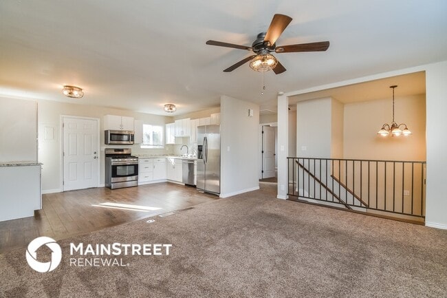 Building Photo - 3115 Fireweed Dr