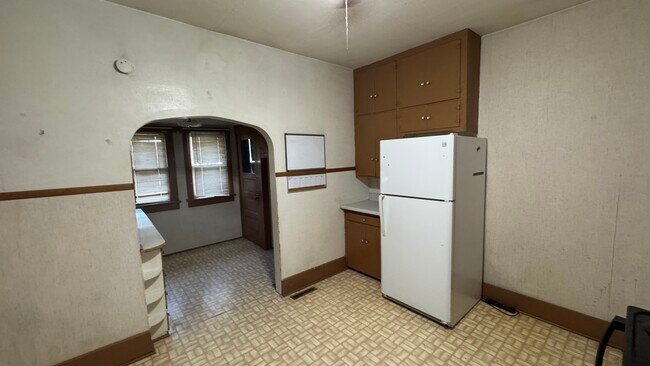 Foto del edificio - 406 S Chicago Ave